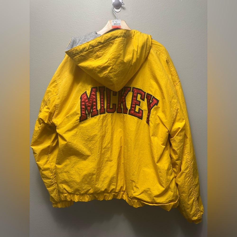 Vintage Disneyland Mickey Mouse Yellow bomber jacket Size Large